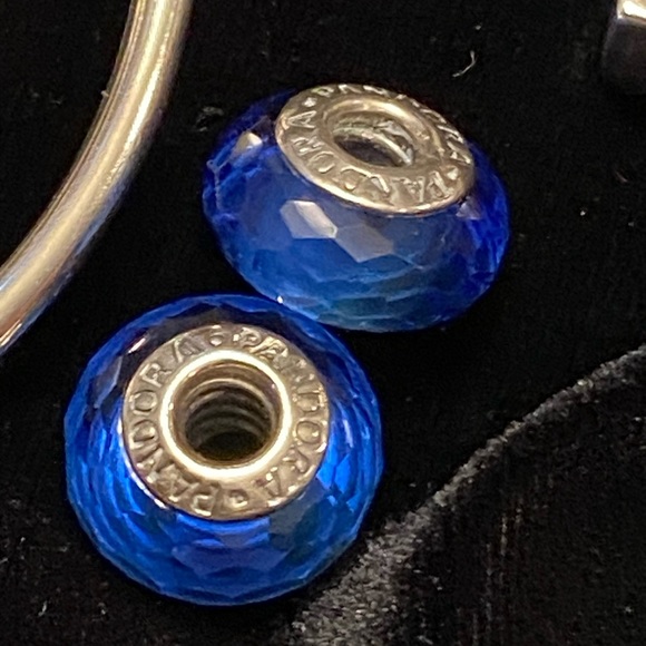 PANDORA 26 DISCONTINUED RARE Pieces Charms, 4 Bracelets 22 Spacers Beads & MORE! - Picture 7 of 13